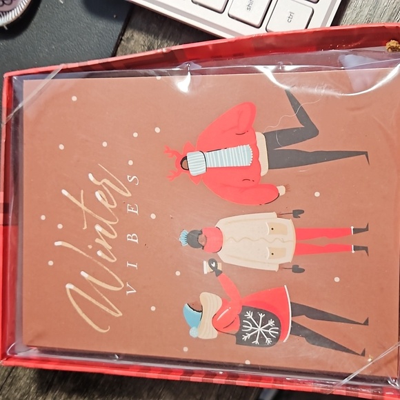 SHADES OF COLOR HOLIDAY CARDS-WINTER VIBES - Picture 4 of 8